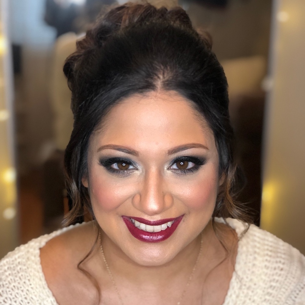 Meet your Posher, Aparna
